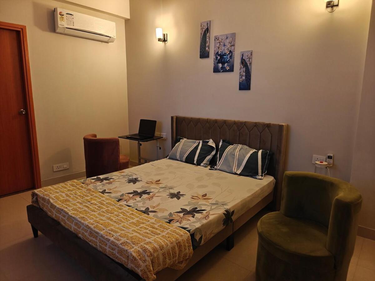 Signature 2Bhk Staycation Greater Noida Exterior photo