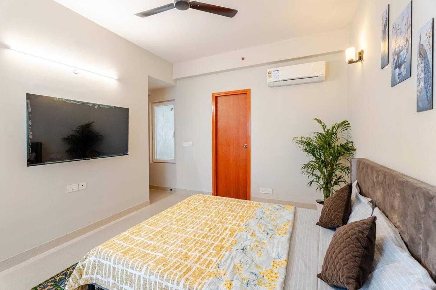 Signature 2Bhk Staycation Greater Noida Exterior photo