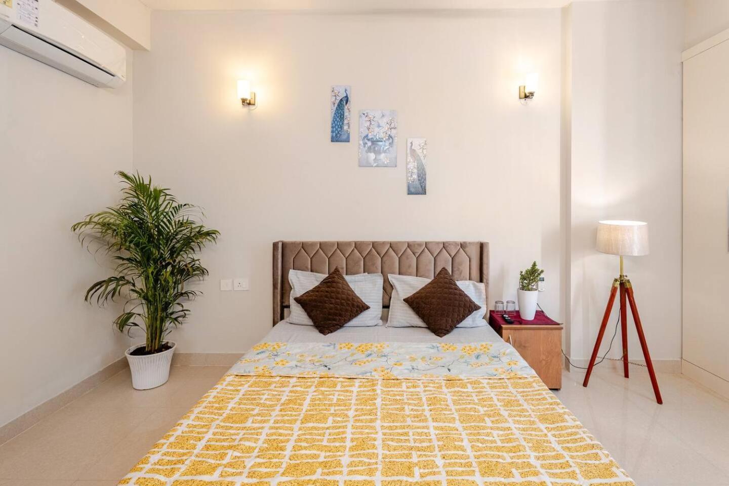 Signature 2Bhk Staycation Greater Noida Exterior photo